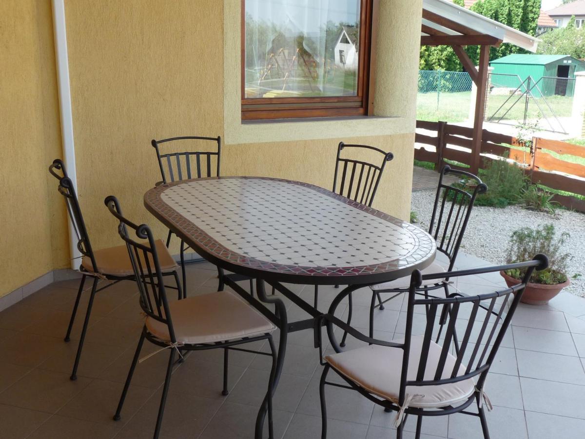 Nadas Tarsashaz Balatonlelle Ngoại thất bức ảnh