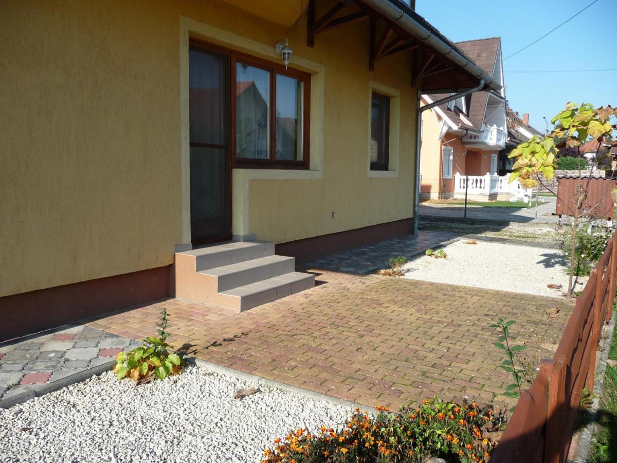 Nadas Tarsashaz Balatonlelle Ngoại thất bức ảnh