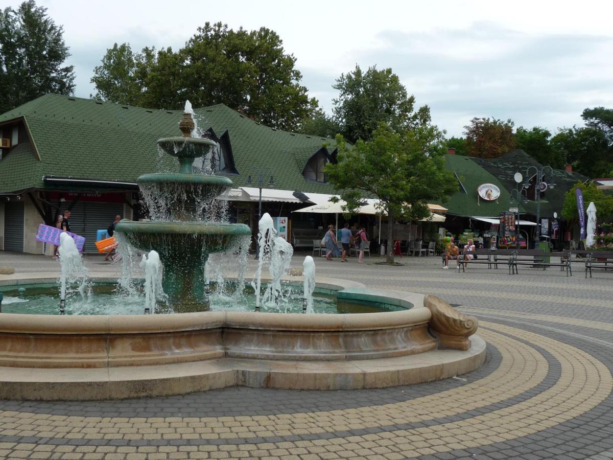 Nadas Tarsashaz Balatonlelle Ngoại thất bức ảnh